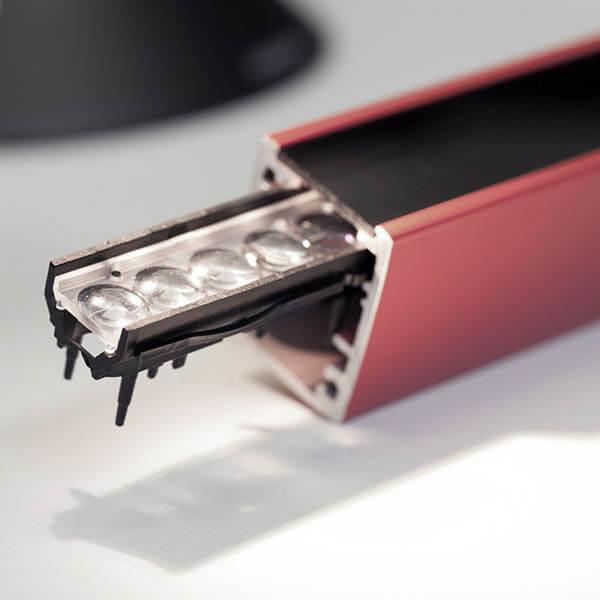 Optische und mechanische Komponenten für Sicherheitslichtgitter